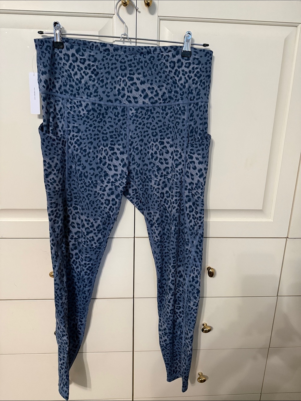 High-Waist Blue Leopard Print Leggings